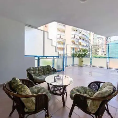 Apartment Downtown 2 Bedroom Ac Wifi