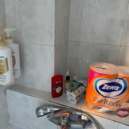 Downtown 2 Bedroom Ac Wifi Apartment Tirana