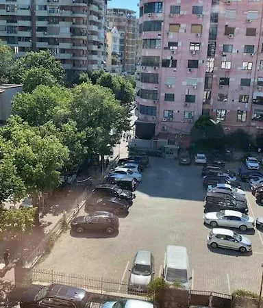 Downtown 2 Bedroom Ac Wifi Apartment Tirana